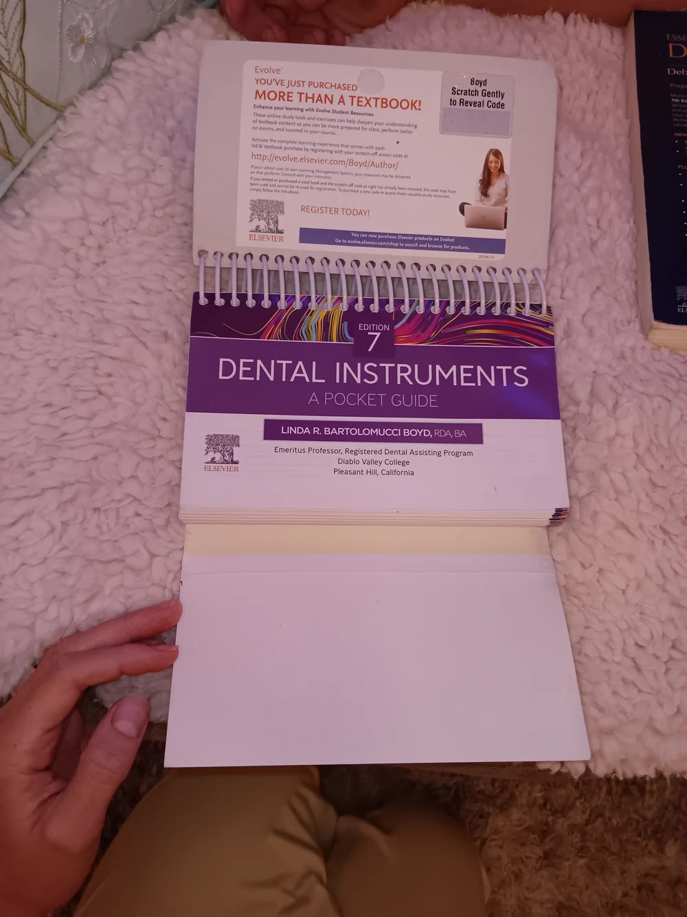 Purple Dental Instruments: A Pocket Guide (Edition 7)